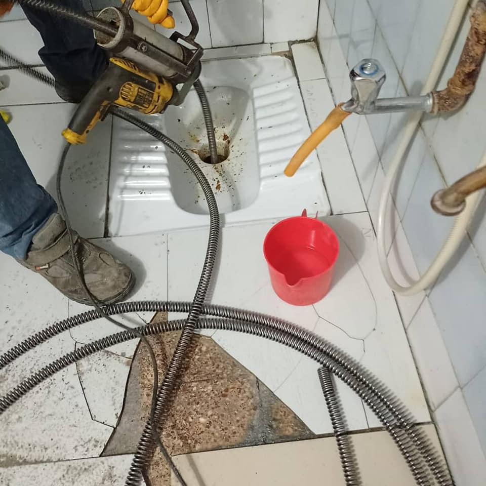 Tuvalet Tıkanık Açma